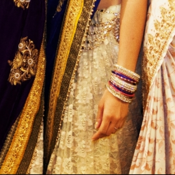 DESIGNER Rose gold & pearl Lace & Velvet embroidered half & half saree W/ Blouse - Picture 6 of 16